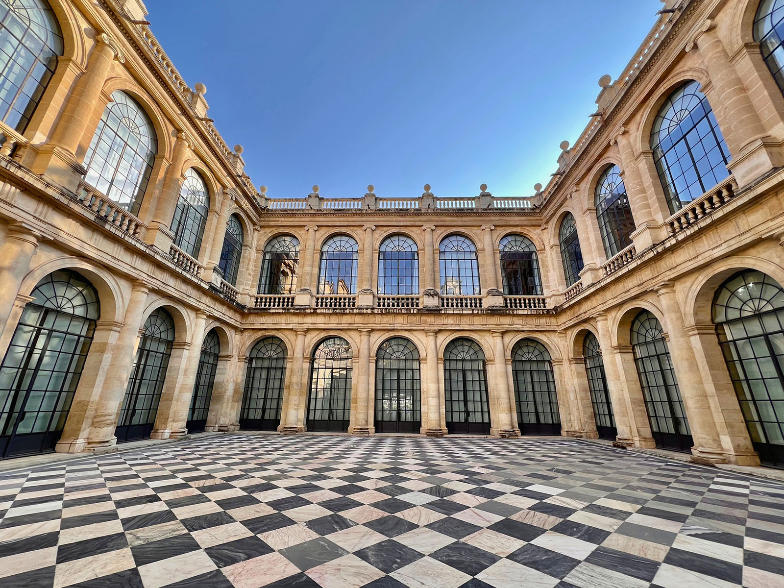 Archives générales des Indes