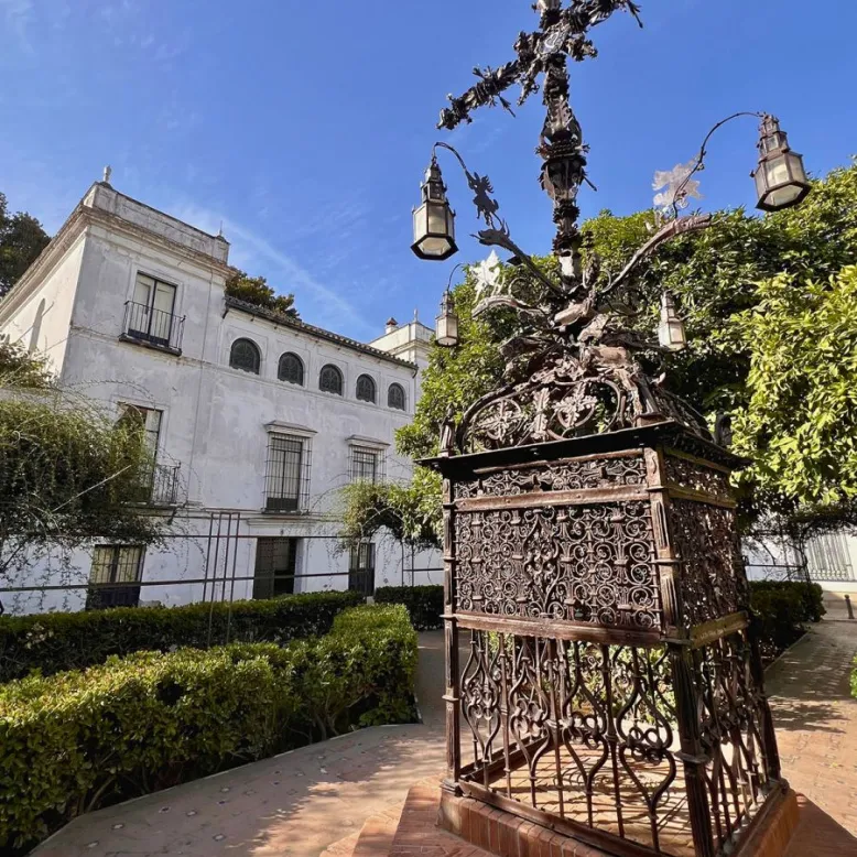 Plaza Santa Cruz
