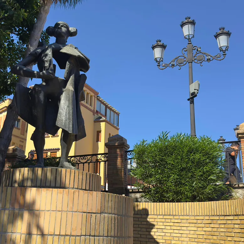 Monumento a Juan Belmonte