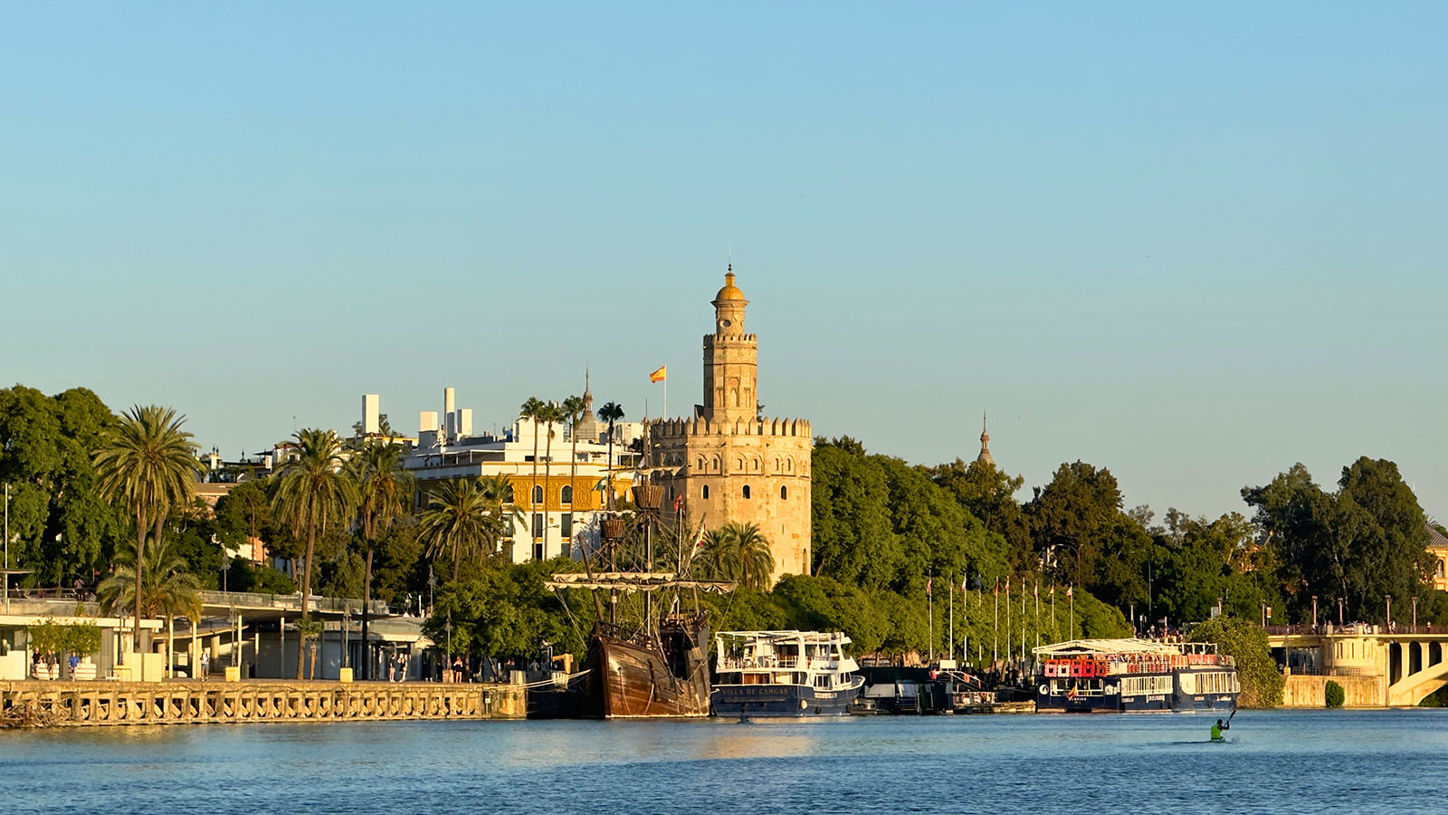 Faire une éco-croisière à Séville sur le Guada ...