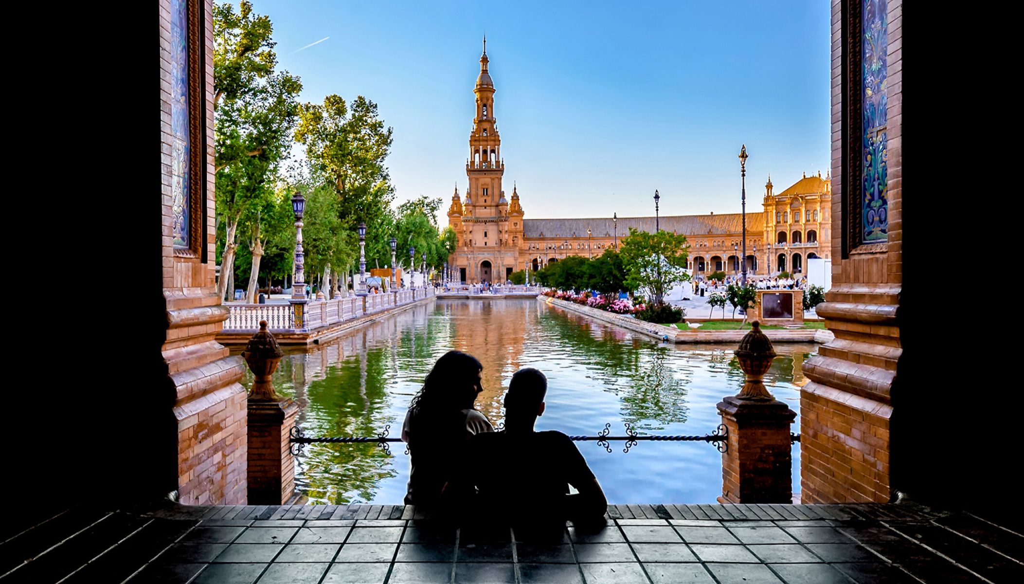 ¿Qué hacer en Sevilla en pareja? Las 10 mejores experiencias insólitas para una estancia inolvidable.