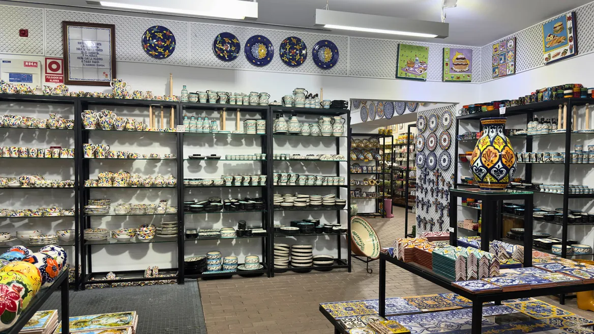 Ceramic shop Seville