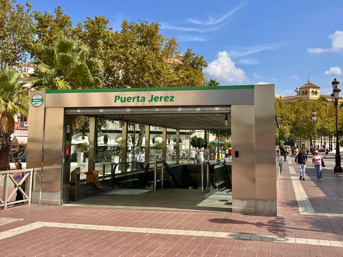 Seville metro