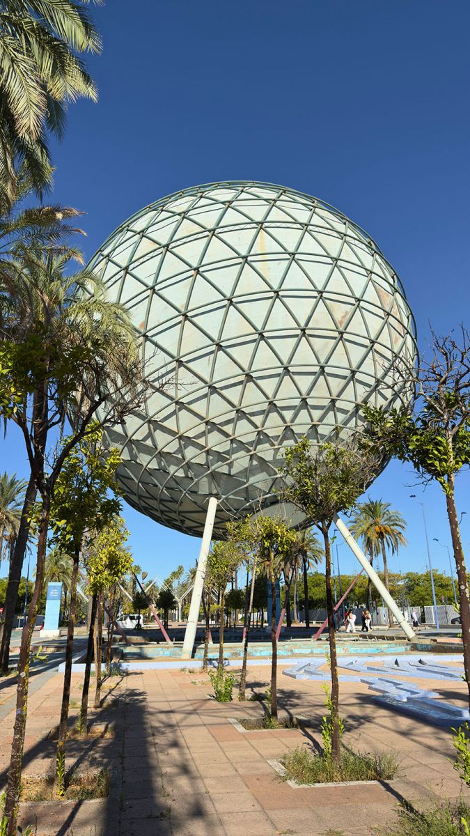 Bioclimatic Sphere