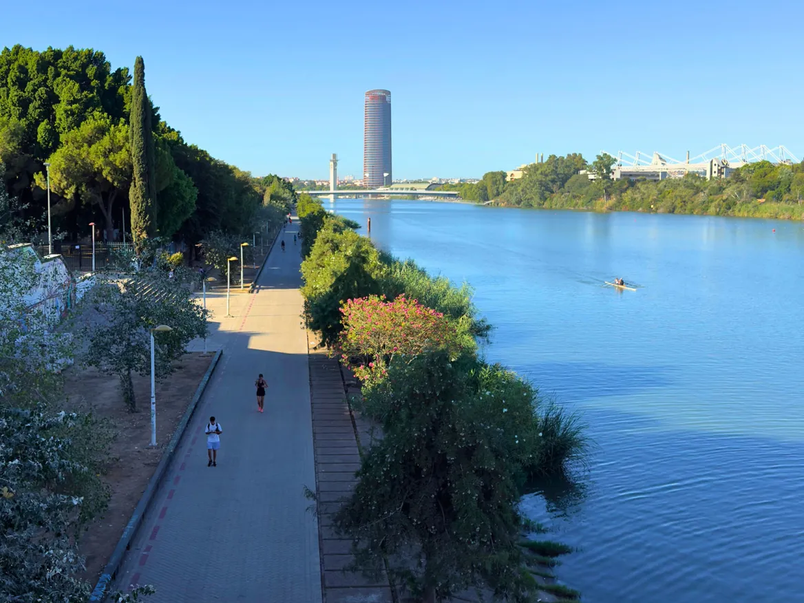 Walk near the Guadalquivir